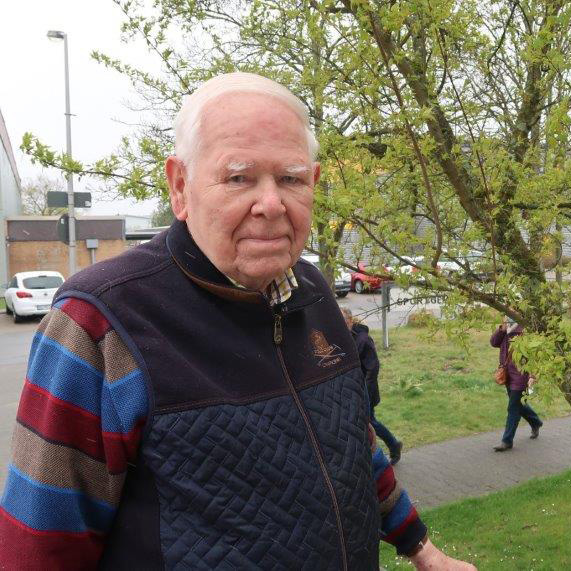  Adolf Hake